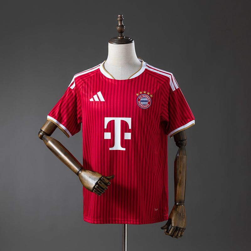 Camisola do Bayern de Munique Principal 26/27 - Versão Torcedor