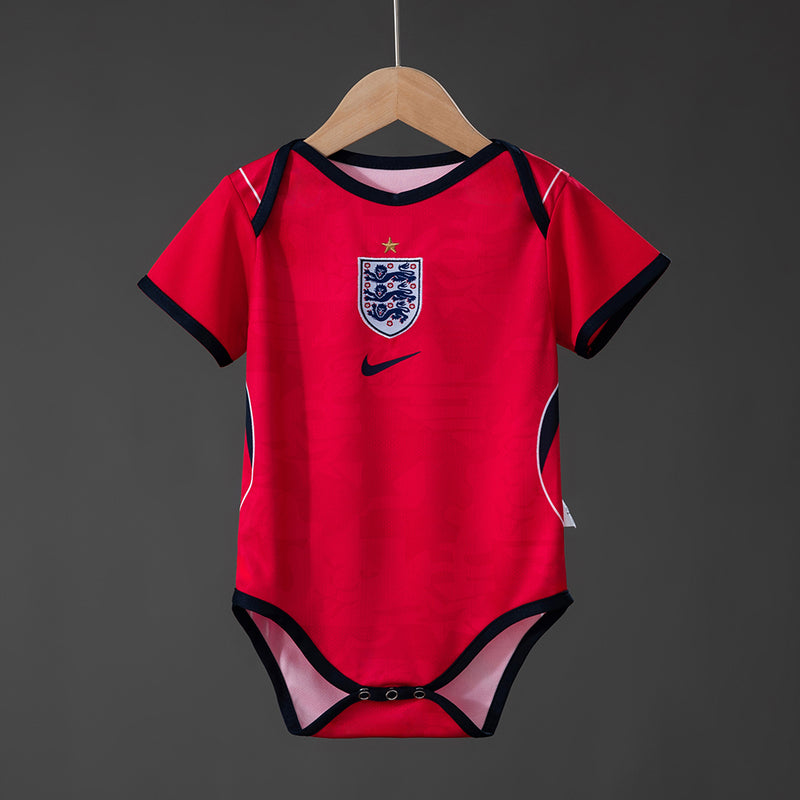 Bodies da Inglaterra Visitante 26/27 - Versão Bebê
