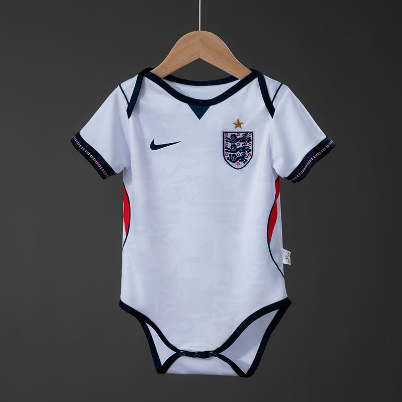 Bodies da Inglaterra Principal 26/27 - Versão Bebê