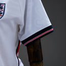 Camisola da Inglaterra Feminina Principal 2026 - Versão Torcedora